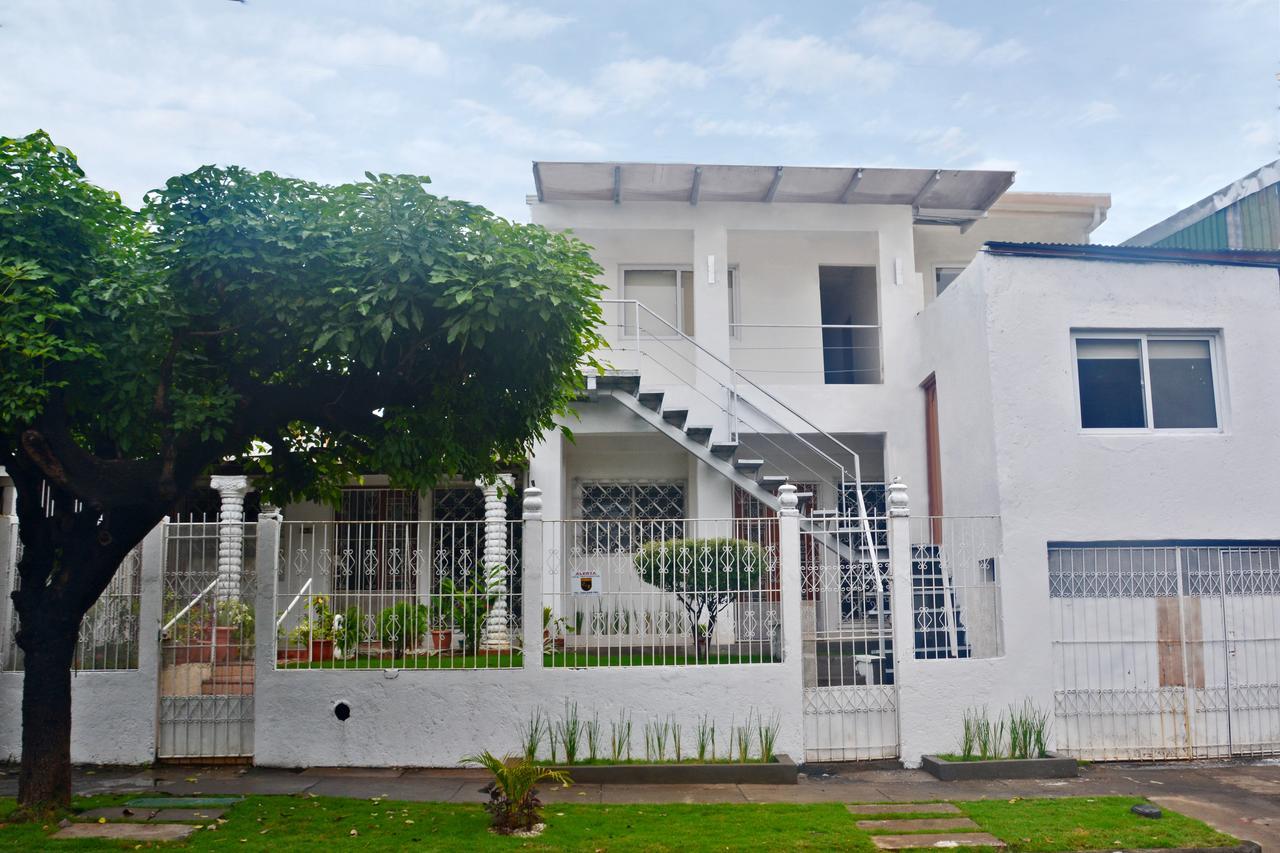 Hotel Santa Martha Managua Exterior foto